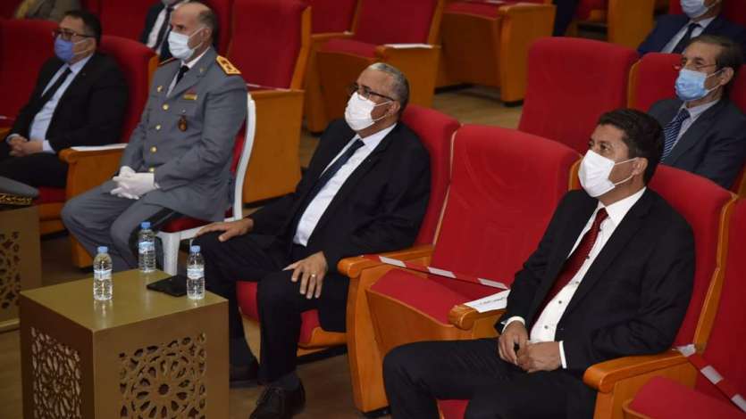 السيد عبد النبي بعوي يحضر مراسيم الإنصات للخطاب الملكي السامي بمناسبة الذكرى الخامسة  والأربعين لانطلاق المسيرة الخضراء المظفرة